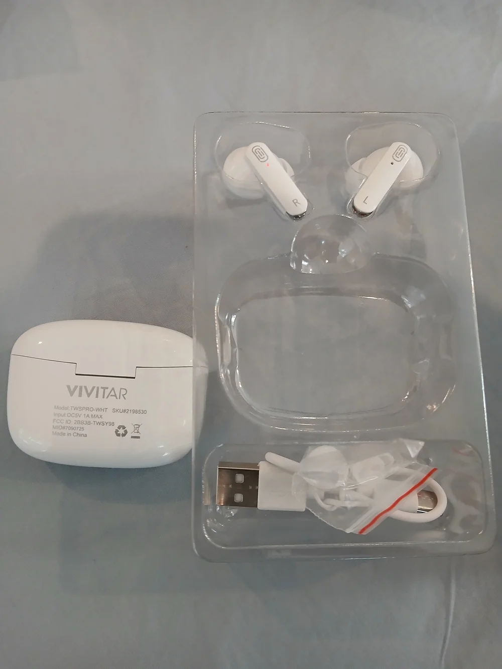 True Wireless Bluetooth Earbuds with Charging Case - White